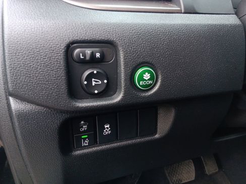 Used 2022 Honda Pilot Special Edition image 13