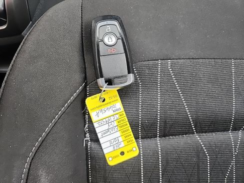 Used 2018 Ford EcoSport SE w/ SE Convenience Package AWD/4WD image 34