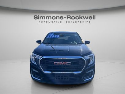 Used 2024 GMC Terrain SLE