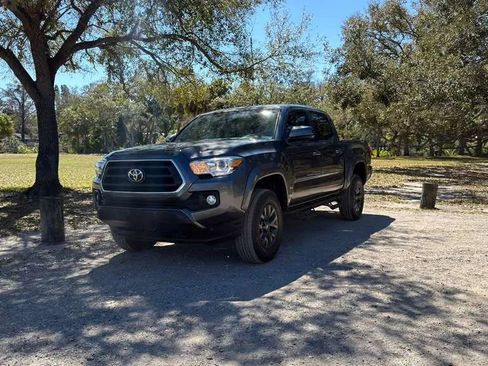 Used 2022 Toyota Tacoma SR5 w/ SR5 Appearance Package (SM) RWD image 3