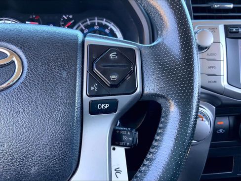 Used 2015 Toyota 4Runner SR5 Premium image 24