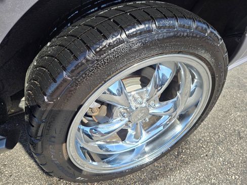 Used 2006 Ford Mustang GT Premium RWD image 9