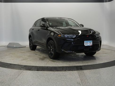 Used 2024 Dodge Hornet GT w/ GT Blacktop Package image 12