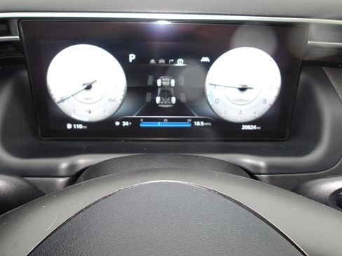 Certified 2022 Hyundai Santa Cruz Limited image 16