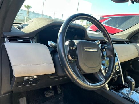 Used 2020 Land Rover Discovery Sport S image 8