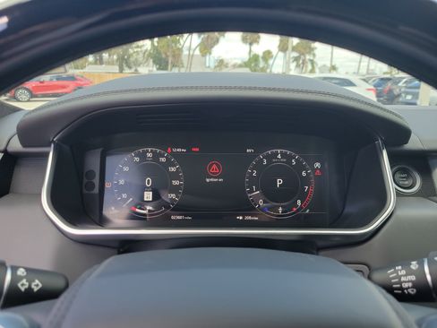 Used 2021 Land Rover Range Rover P525 Westminster Edition image 30