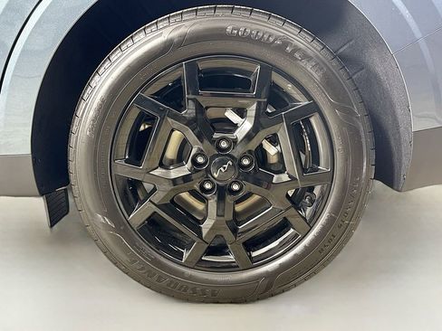 New 2026 Kia Carnival SX image 40