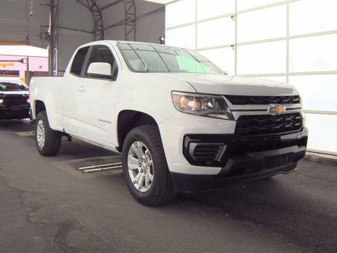 Used 2022 Chevrolet Colorado LT w/ Fleet Safety Package image 2