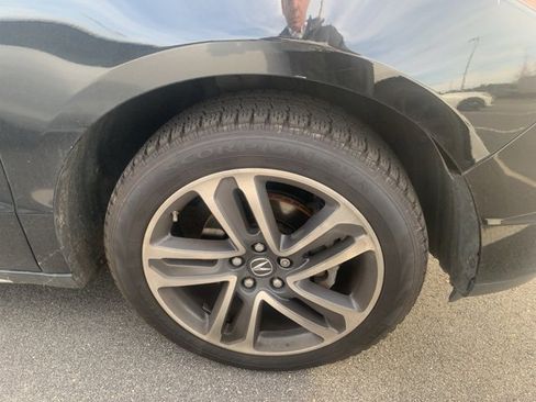 Used 2017 Acura MDX SH-AWD w/ Advance Package image 4