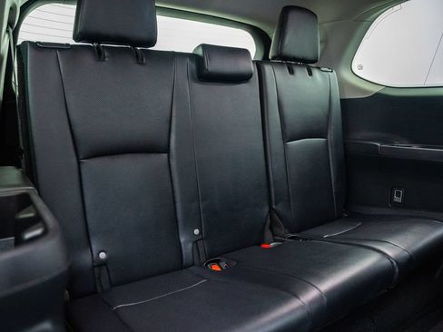 Certified 2025 Toyota Grand Highlander AWD image 40
