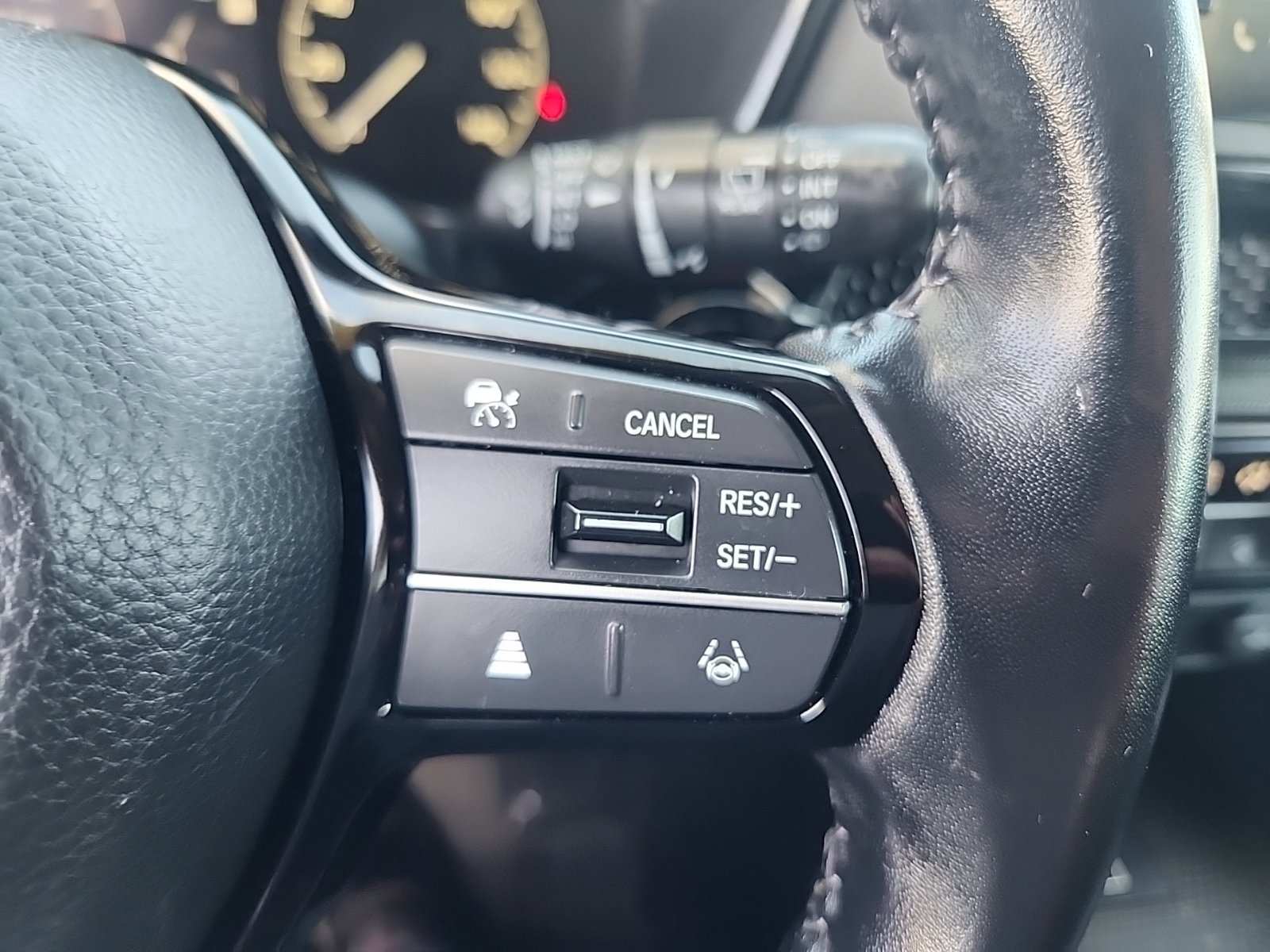 Used 2025 Honda CR-V EX-L image 24