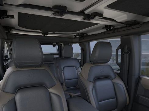 New 2026 Ford Bronco Big Bend w/ Black Diamond Package image 12