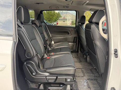 Used 2026 Honda Odyssey Elite image 24