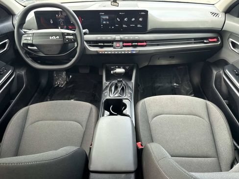 Used 2025 Kia K4 FWD image 15