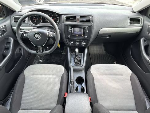 Used 2017 Volkswagen Jetta S FWD image 19