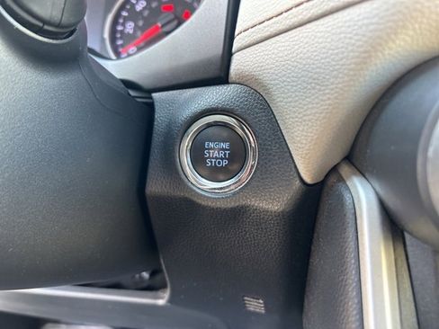 Used 2020 Toyota RAV4 XLE image 25