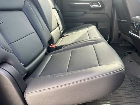 Used 2025 GMC Sierra 1500 SLT w/ SLT Premium Plus Package image 16