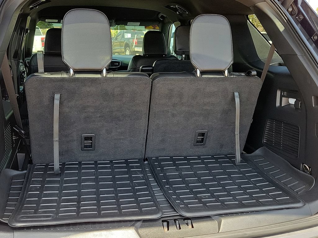 Used 2022 Ford Explorer ST AWD/4WD image 18