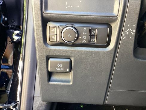 New 2025 Ford F150 XLT w/ Equipment Group 301A Standard image 61