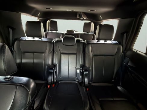 Certified 2021 Ford Expedition XLT RWD image 26