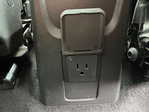 Used 2019 Buick Encore Sport Touring w/ Safety Package FWD image 34