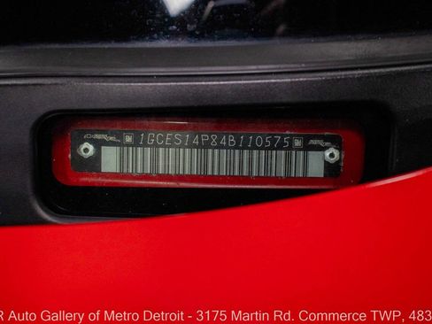 Used 2004 Chevrolet SSR w/ Preferred Equipment Group image 18