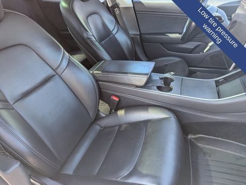 Used 2018 Tesla Model 3 Long Range RWD image 13