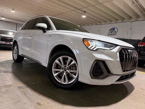 Used 2023 Audi Q3 2.0T Premium Plus w/ Premium Plus Package AWD/4WD image 5