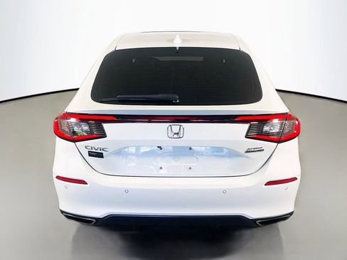 Used 2023 Honda Civic Sport Touring image 7