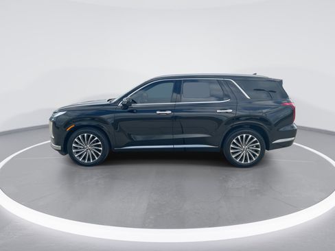 Used 2023 Hyundai Palisade Calligraphy image 5