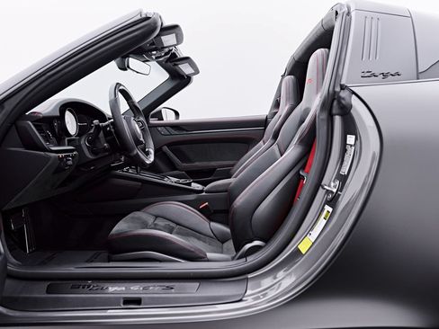 Used 2023 Porsche 911 Targa 4 GTS AWD/4WD image 47