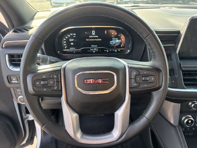 Used 2024 GMC Yukon SLT w/ SLT Luxury Package AWD/4WD image 17