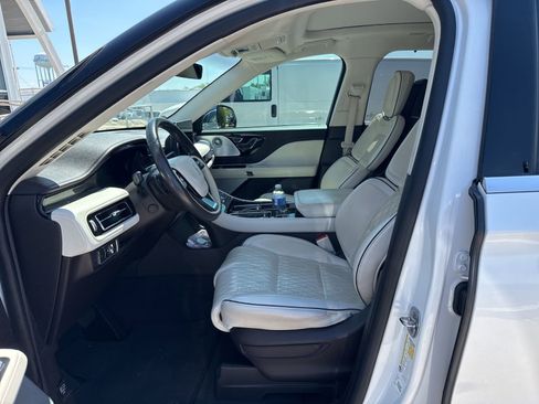 Used 2021 Lincoln Aviator Black Label w/ Dynamic Handling Package image 12