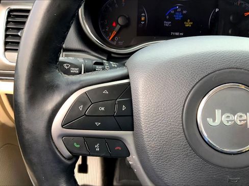 Used 2020 Jeep Grand Cherokee Limited image 22