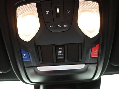 New 2026 RAM 2500 Big Horn AWD/4WD image 21