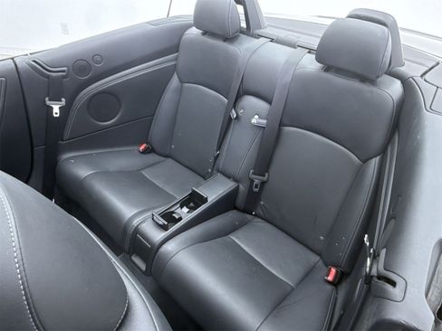 Used 2015 Lexus IS 250C image 41