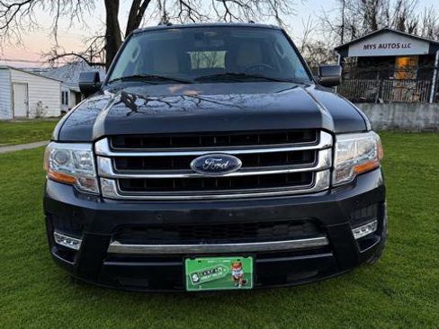 Used 2015 Ford Expedition EL Limited w/ Equipment Group 301A RWD image 2