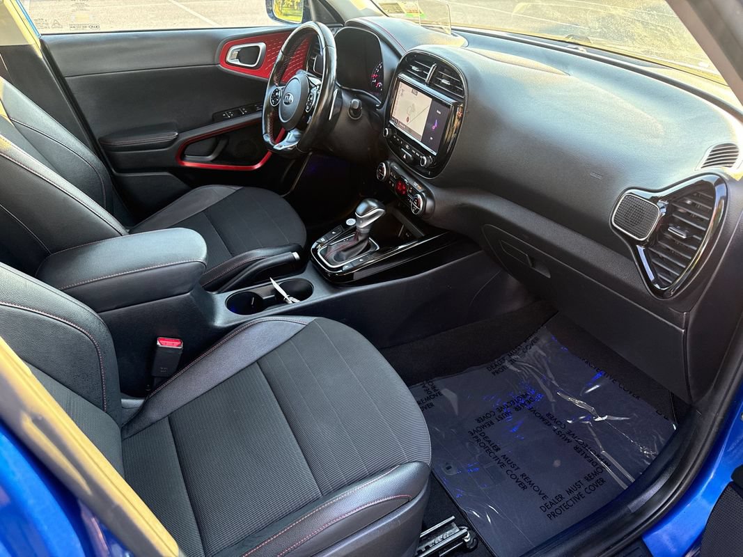 Used 2020 Kia Soul GT-Line Turbo FWD image 14