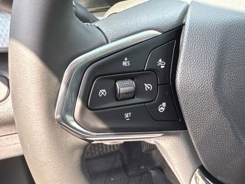 New 2025 Chevrolet Trax LT w/ Driver Confidence Package image 22