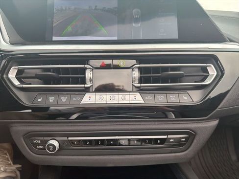 Used 2022 BMW Z4 M40i w/ Premium Package image 27