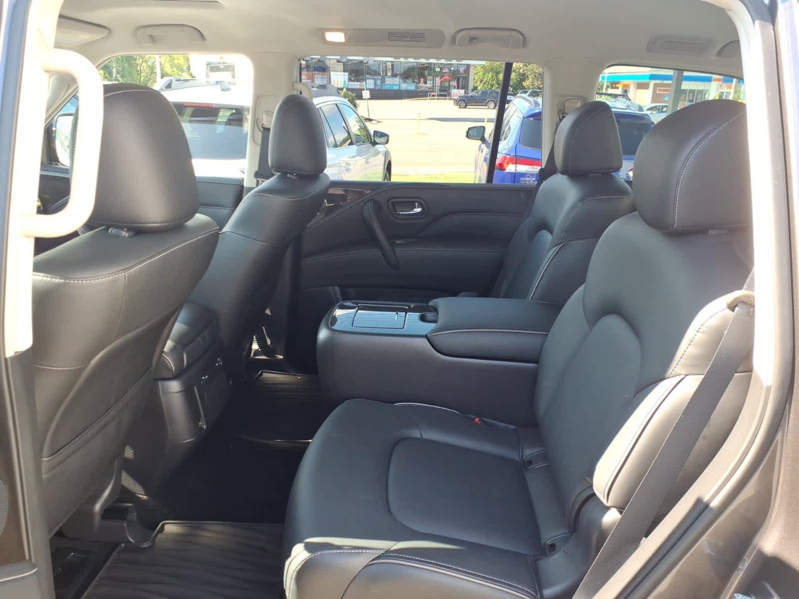 Certified 2022 INFINITI QX80 Luxe w/ Cargo Package AWD/4WD image 13