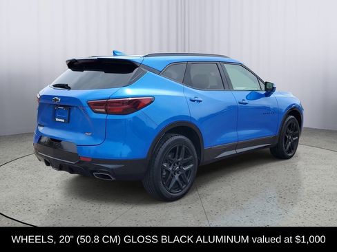 Used 2024 Chevrolet Blazer RS FWD image 3