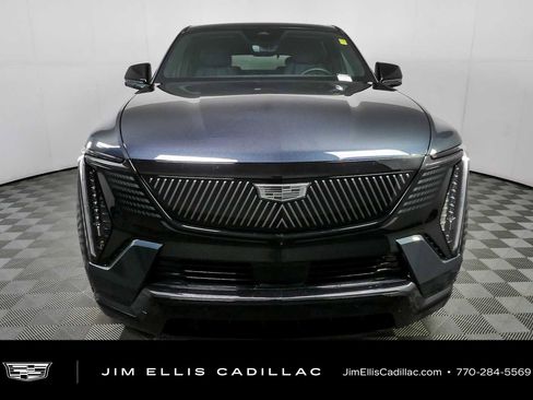 Certified 2025 Cadillac Escalade IQ Sport 1 AWD/4WD image 36