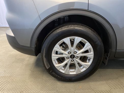 Used 2025 Ford Escape Active image 35