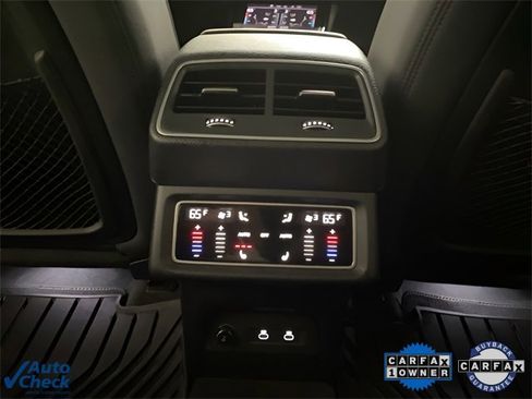 Used 2023 Audi e-tron Premium Plus w/ Premium Plus Package image 71