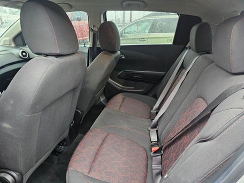 Used 2017 Chevrolet Sonic LT image 20