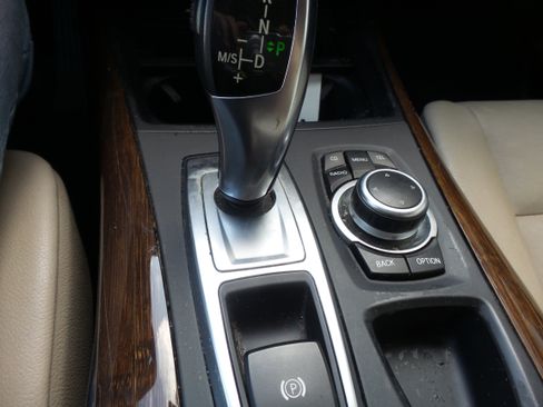 Used 2012 BMW X5 xDrive35d AWD/4WD image 54