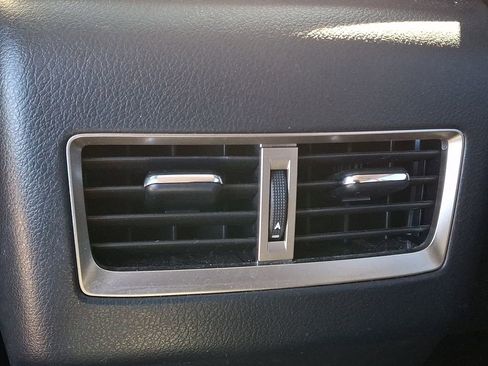 Used 2020 Lexus RX 350L Premium w/ Premium Package image 11