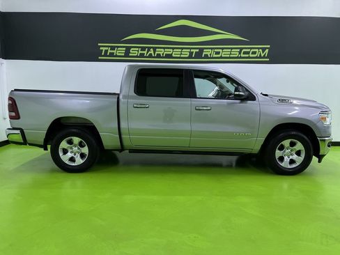 Used 2020 RAM 1500 Big Horn AWD/4WD image 11