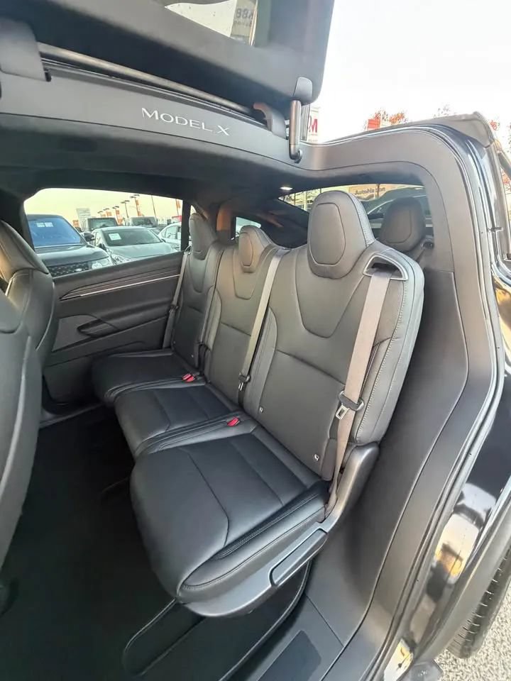 Used 2026 Tesla Model X AWD/4WD image 11
